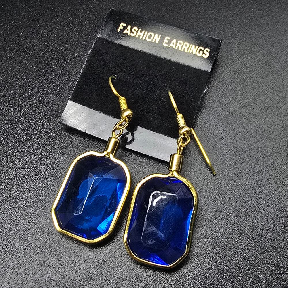 Blue Faceted Acrylic Rhinestone Earrings Jewel Tone Vintage 1980s NOS On Card